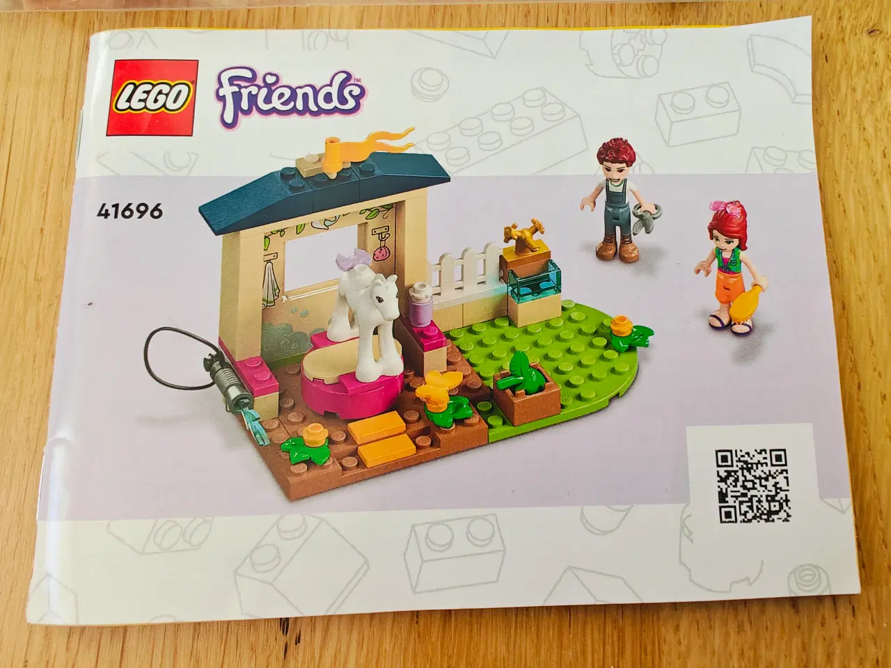 Billede 2 - LEGO 41696 Stald med ponyvask 100% Komplet