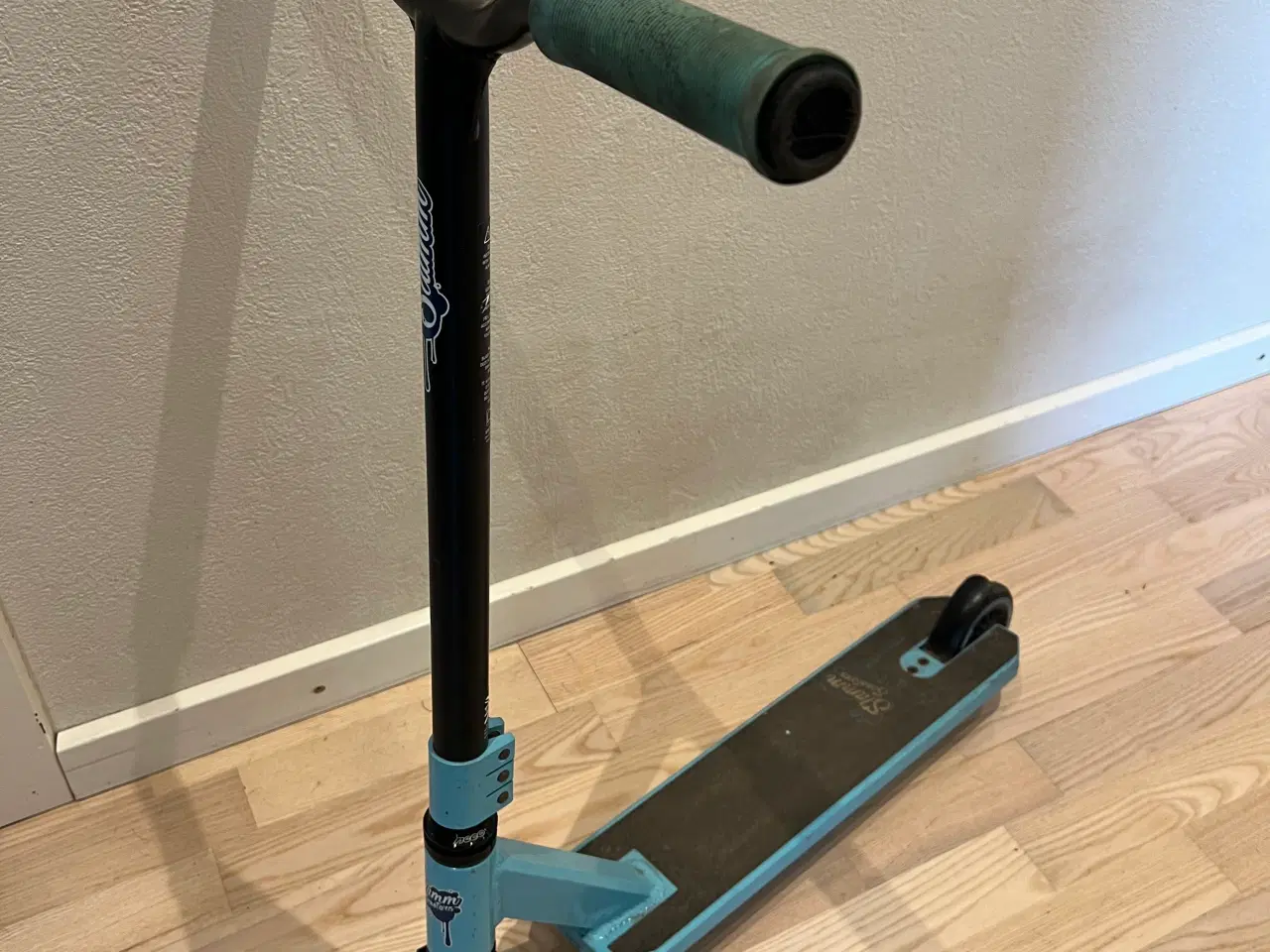 Billede 1 - Slamm Scooters Løbehjul