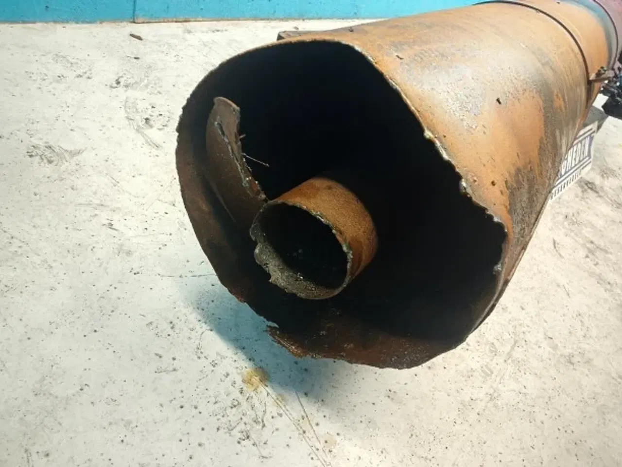 Billede 9 - Case 7240 Tømmerør