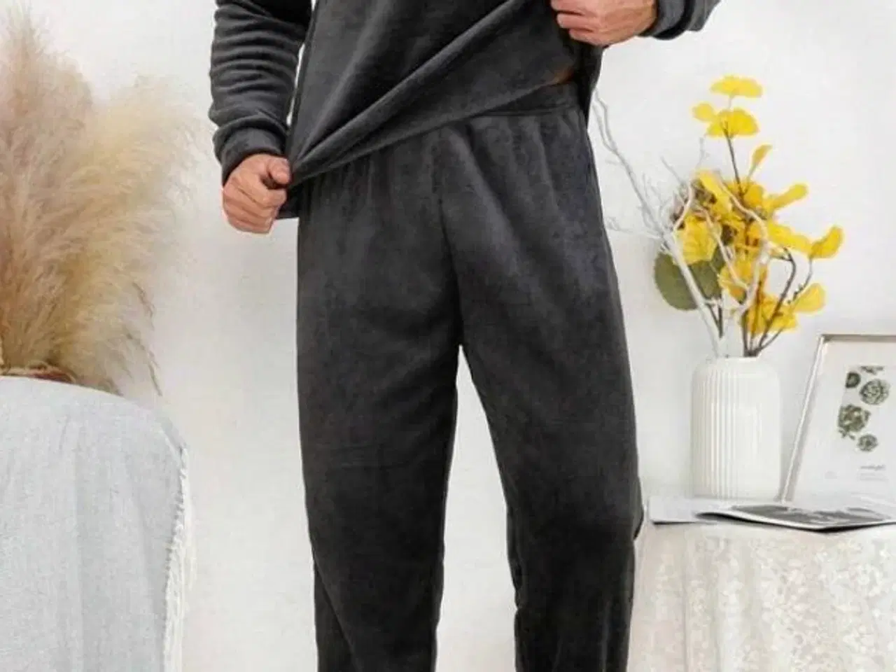 Billede 2 - Herre flannel pyjamassæt i str. xl