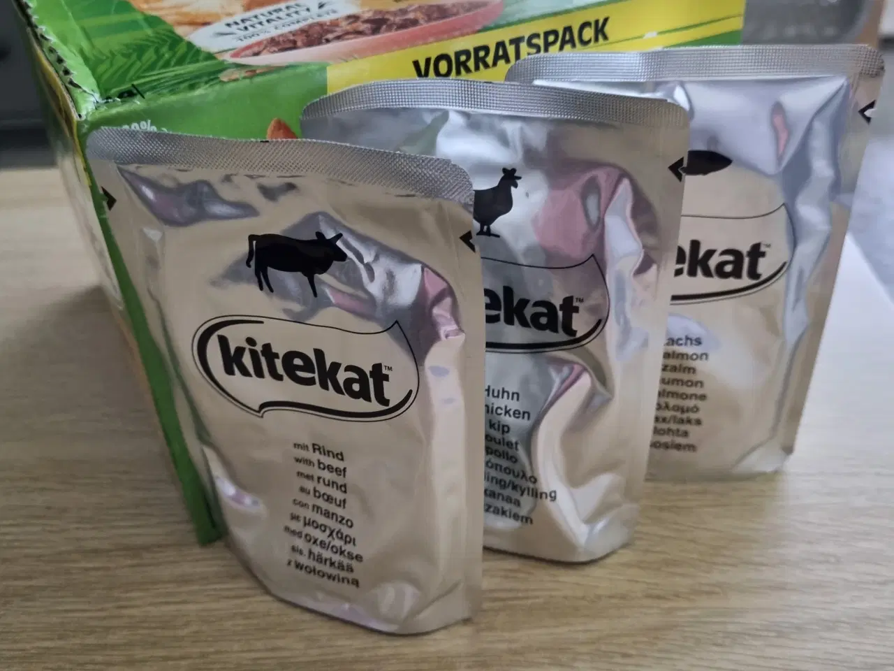 Billede 2 - Sheba paté/sovs og Kite Kat i gele vådfoder 😻