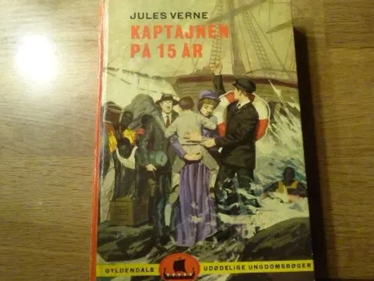 Billede 1 - Kaptajnen på 15 år 