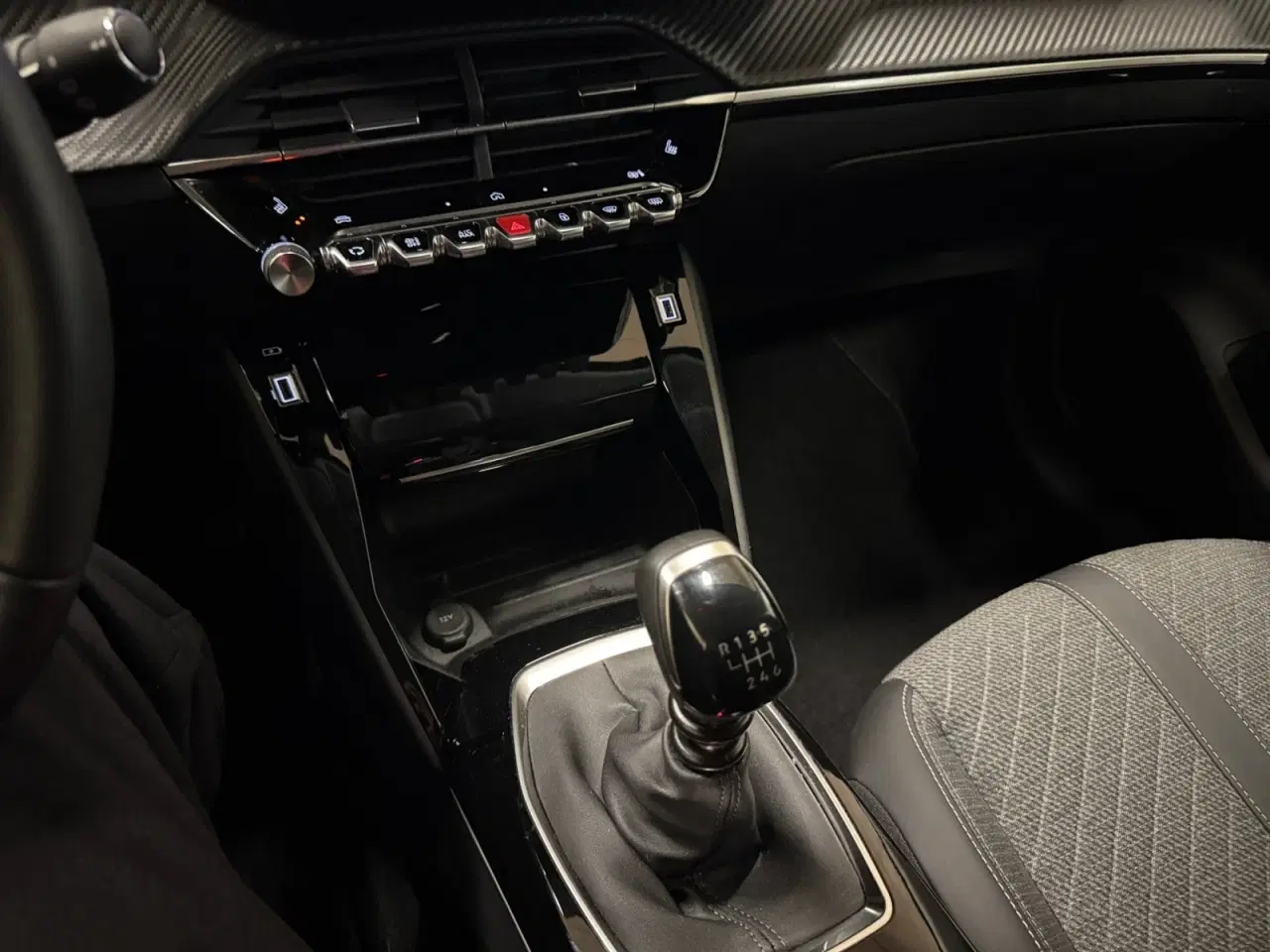Billede 12 - Peugeot 208 1,2 PureTech 100 Precision Pack