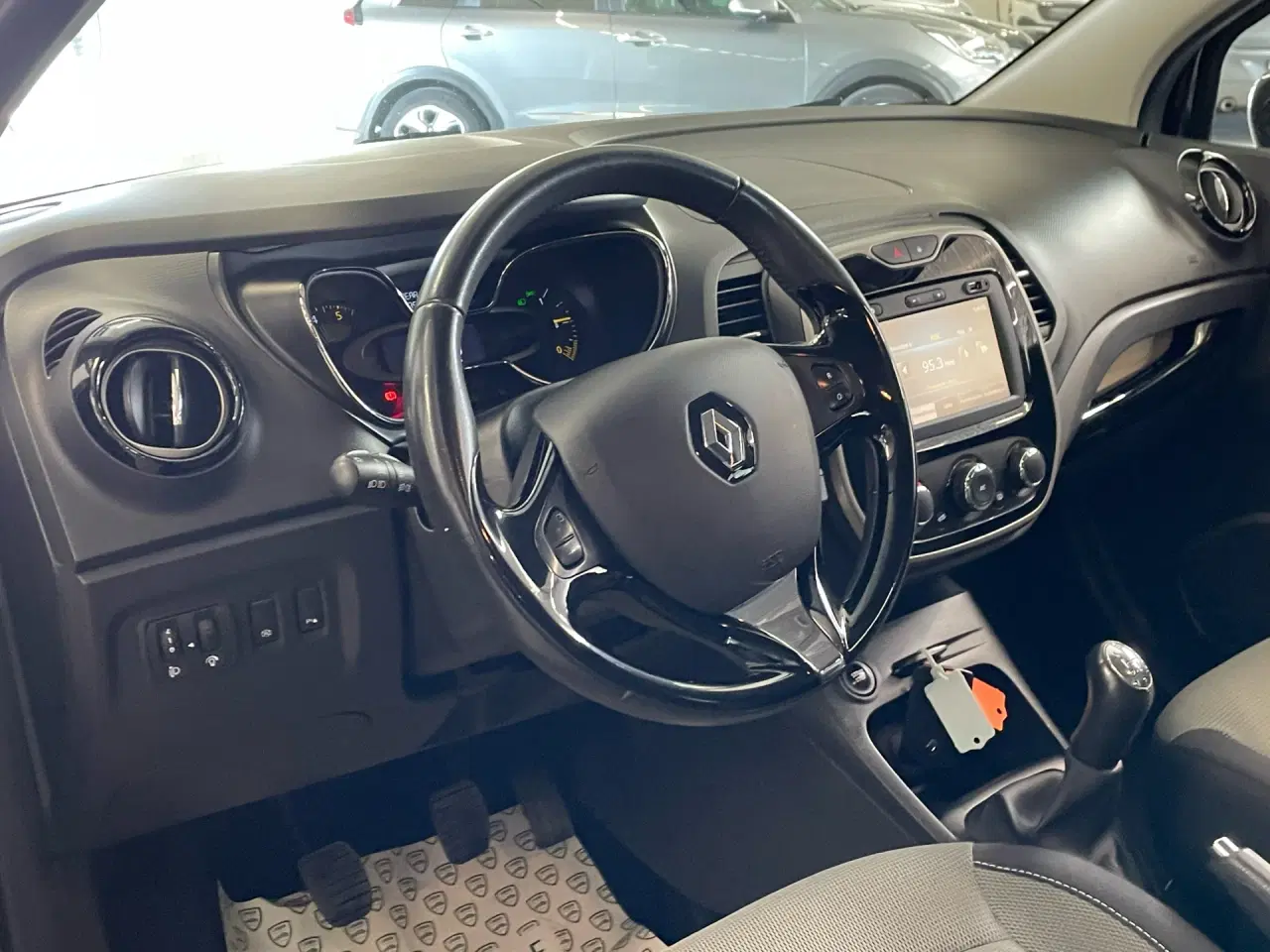 Billede 5 - Renault Captur 1,5 DCI FAP Expression Energy 90HK 5d