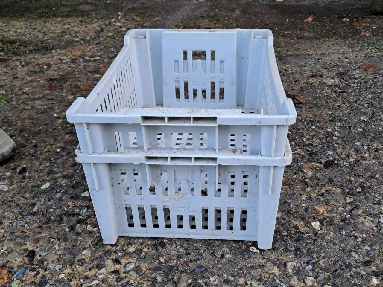 Billede 3 - Opbevarings kasser har 30 stk.