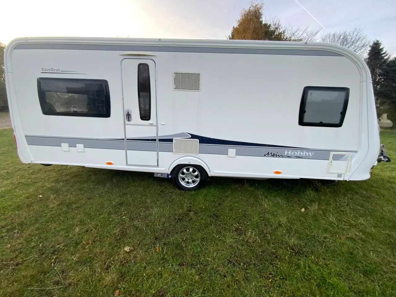 Billede 4 - 🚐 Hobby Excellent 560 CFe – rummelig, velholdt og