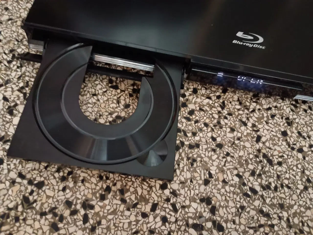 Billede 3 - Samsung Bluray. Mangler fjernbetjeningen.
