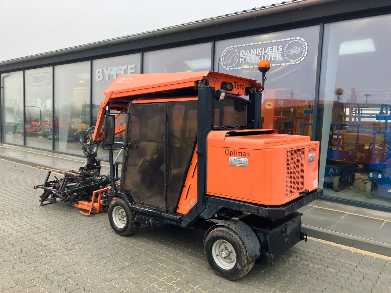 Billede 4 - Optimas H88 Velkørene Fliselægger 3400 timer