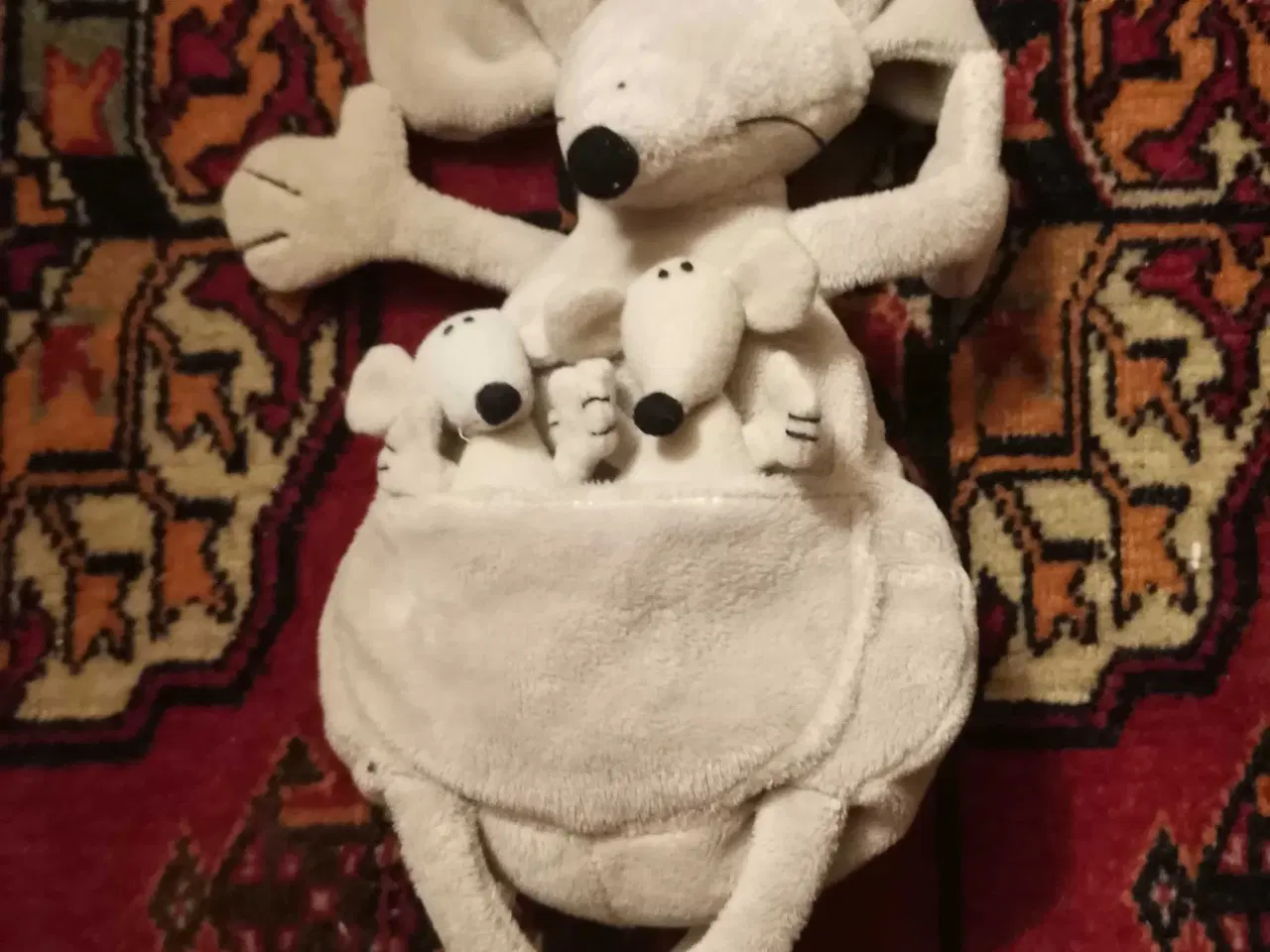 Billede 20 - Josefine sælger ud 10 kr pr stk 🌸