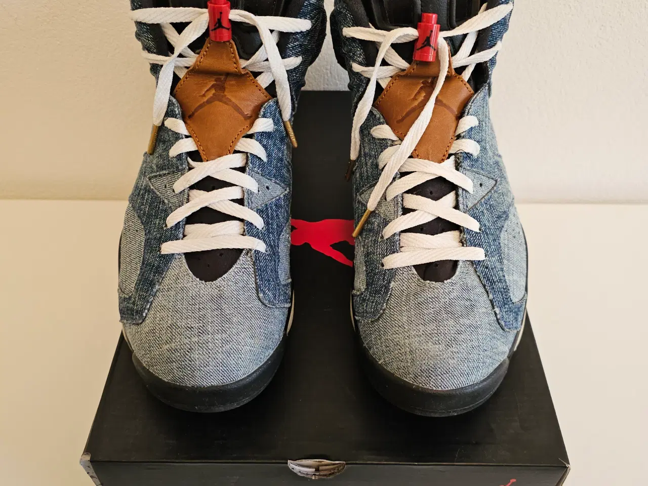 Billede 1 - Air Jordan 6 Retro Washed Denim