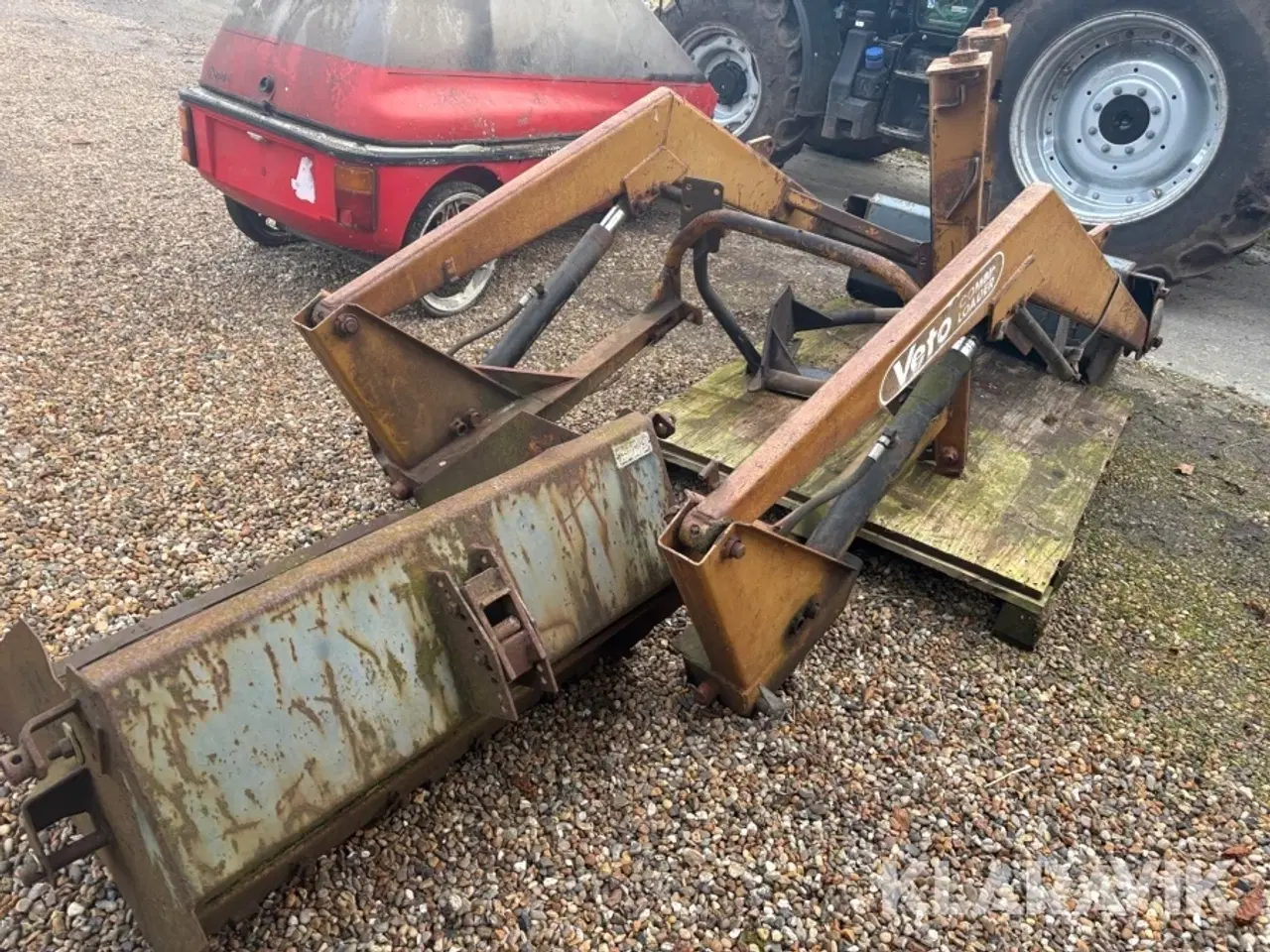 Billede 3 - Frontlæsser med skovl og greb