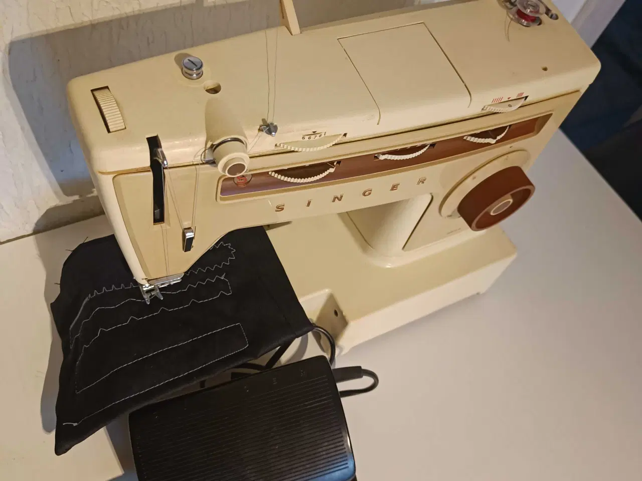 Billede 4 - Singer symaskine virker fint