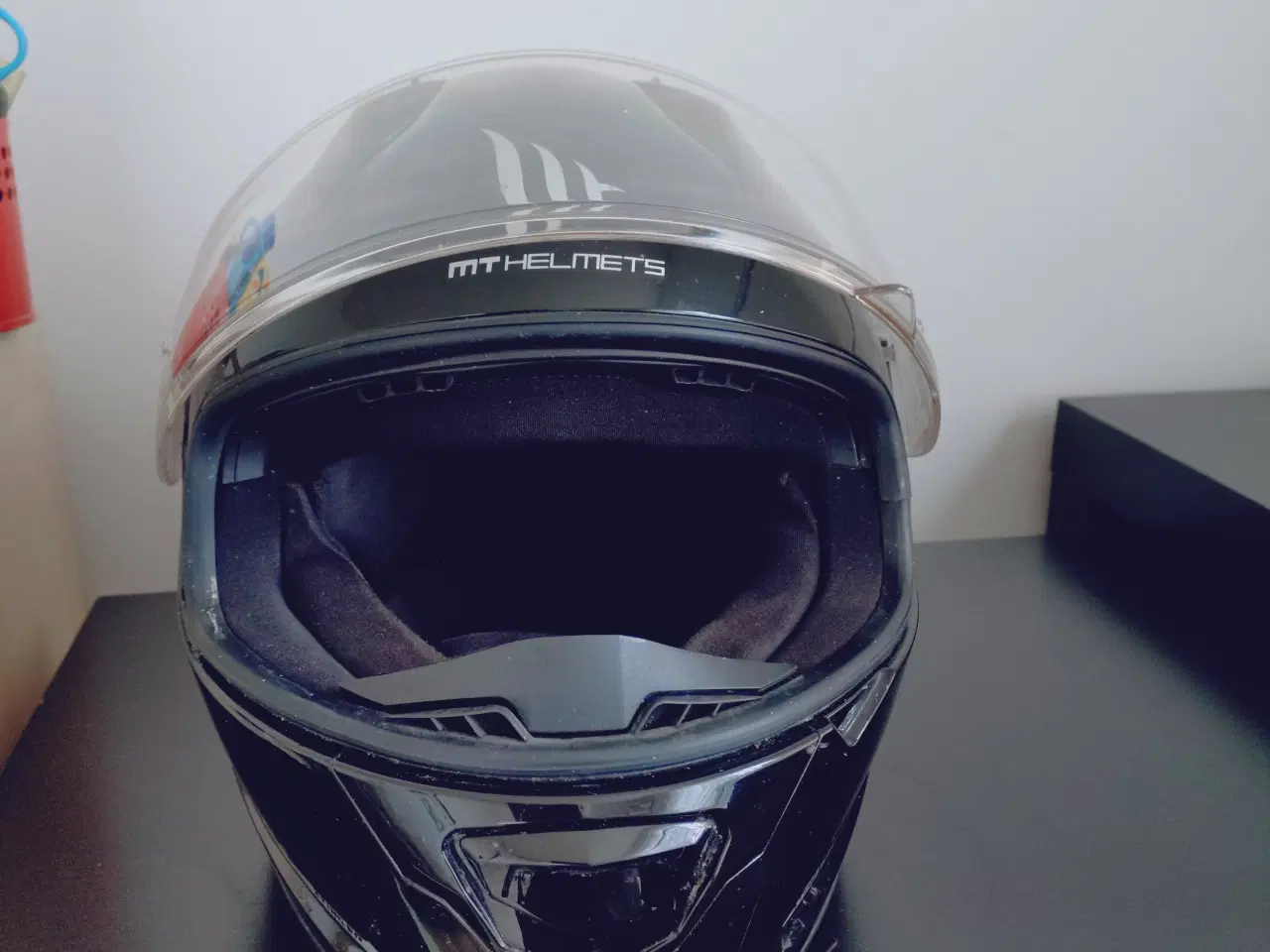 Billede 1 - Styrthjelm, MT Helmets, Stinger str. S