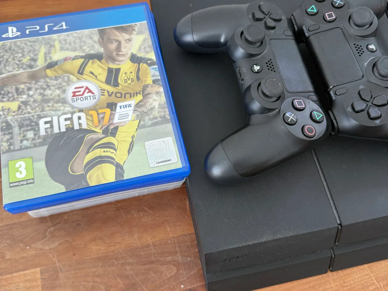 Billede 3 - Playstation 4 konsol med controllere
