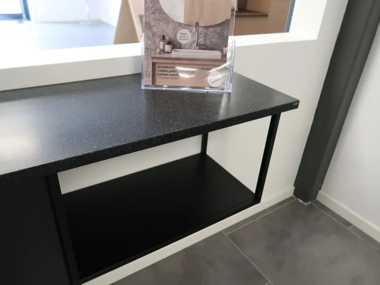 Billede 5 - Badmøbel AUBO Black Oak med armatur