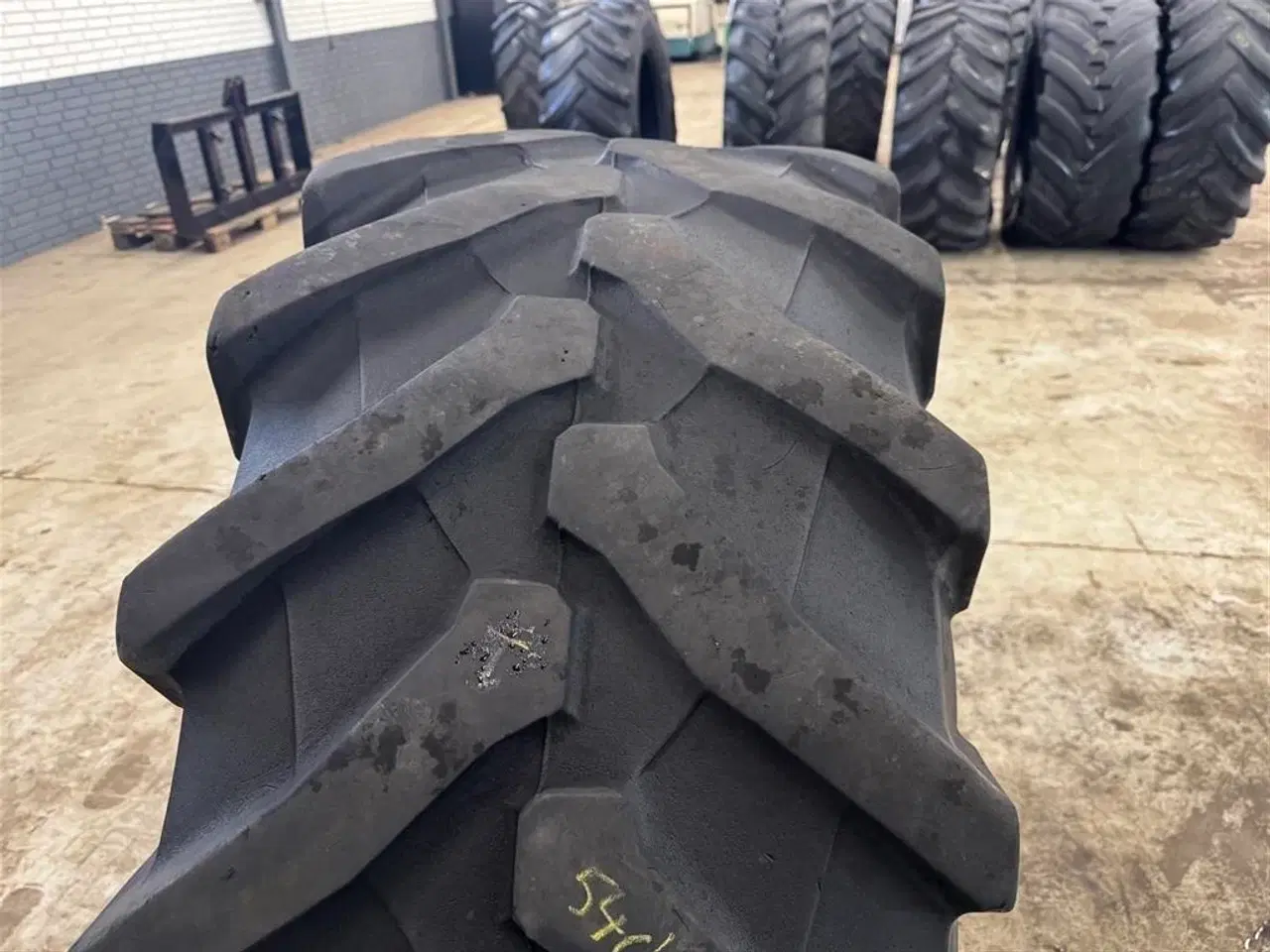 Billede 3 - Trelleborg 540/65R28