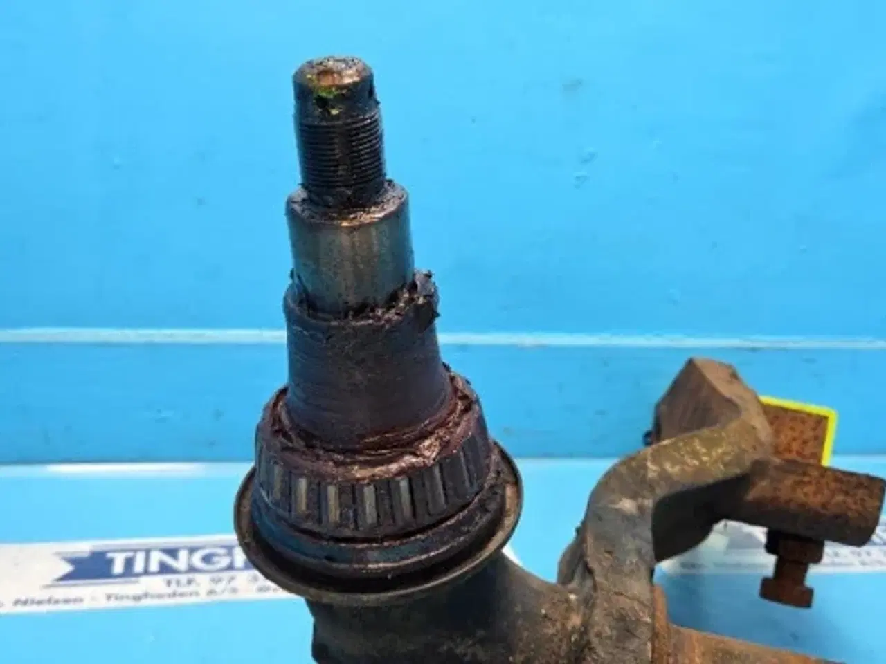 Billede 3 - New Holland TX62 Spindel L. 9833570