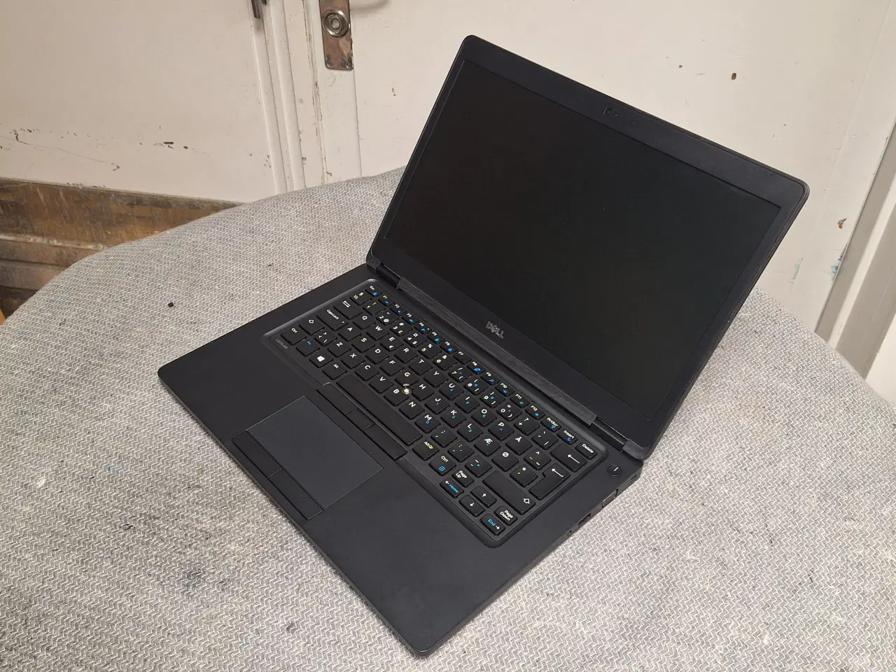 Billede 1 - Dell Latitude 5480 – driftssikker laptop til studi