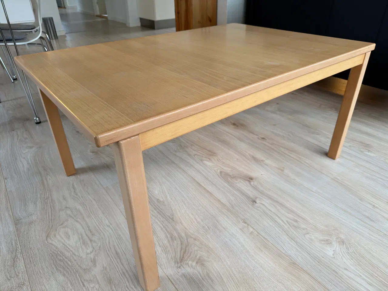 Billede 2 - Sofabord i fineret bøg