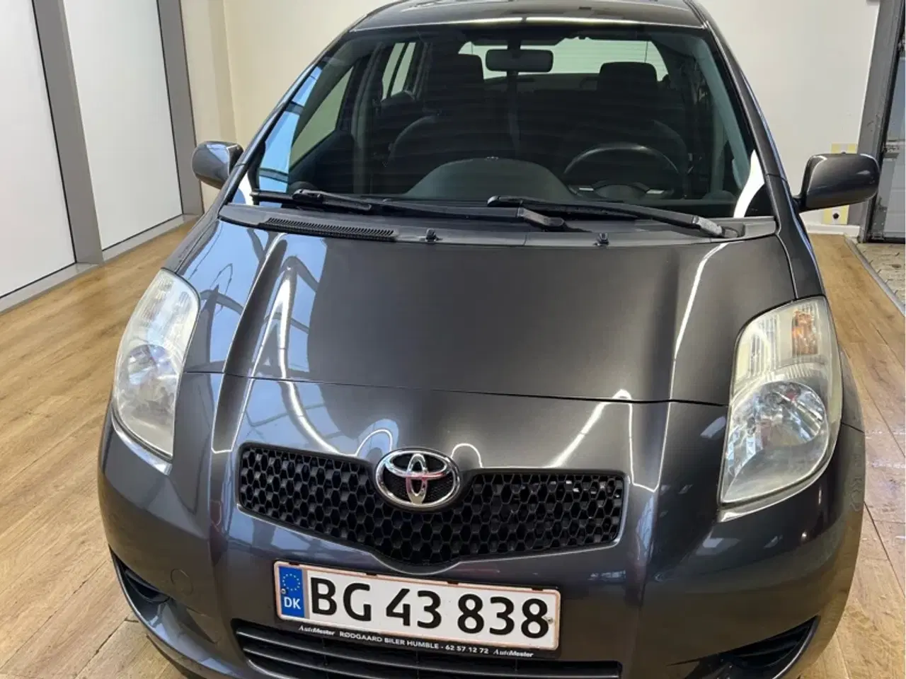 Billede 3 - Toyota Yaris 1,4 D-4D aut. 5 dørs 90HK 5d