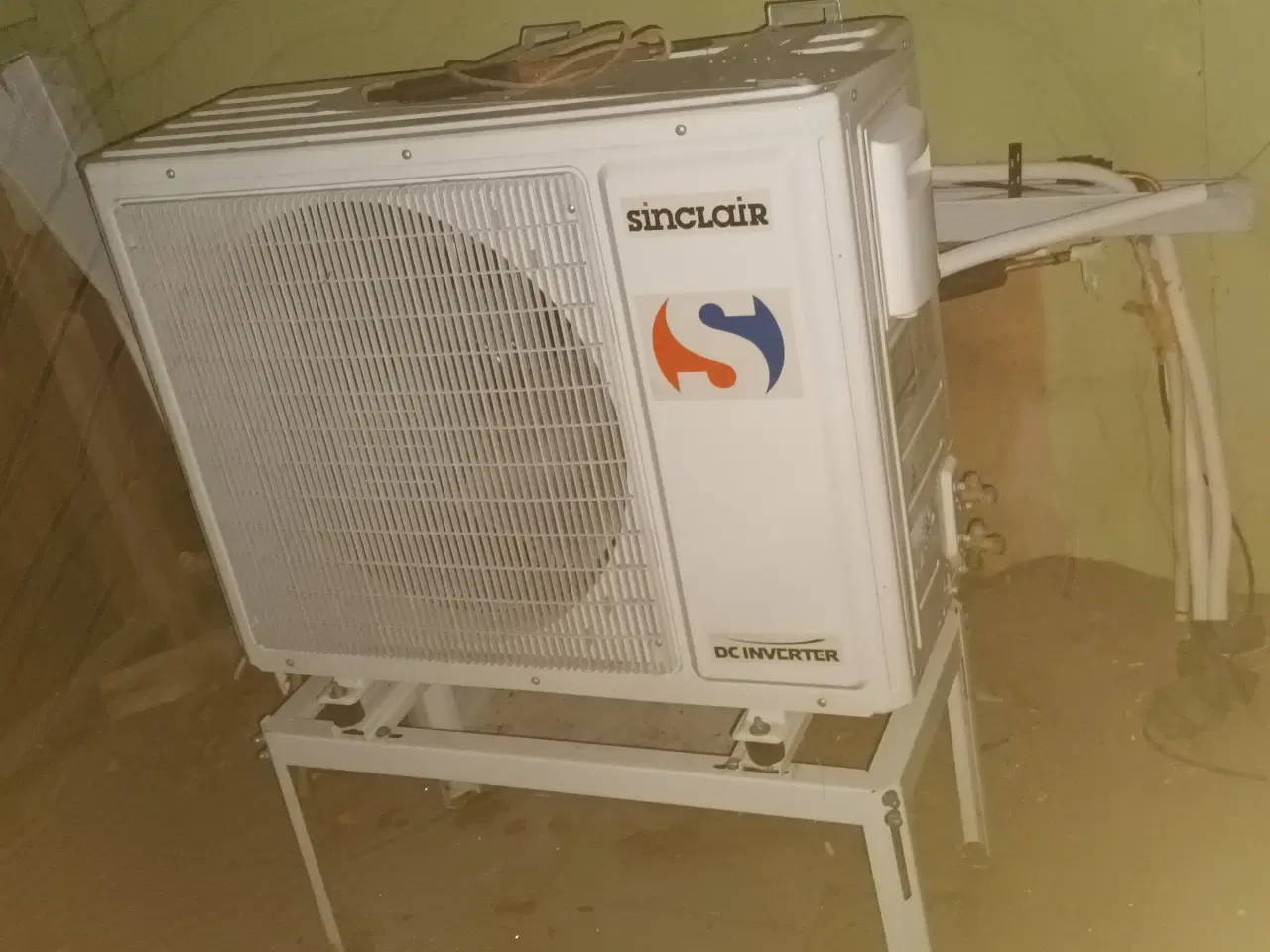 Billede 4 - Varmepumpe, 5300W varme, 5200W køl, Kølemiddel R32