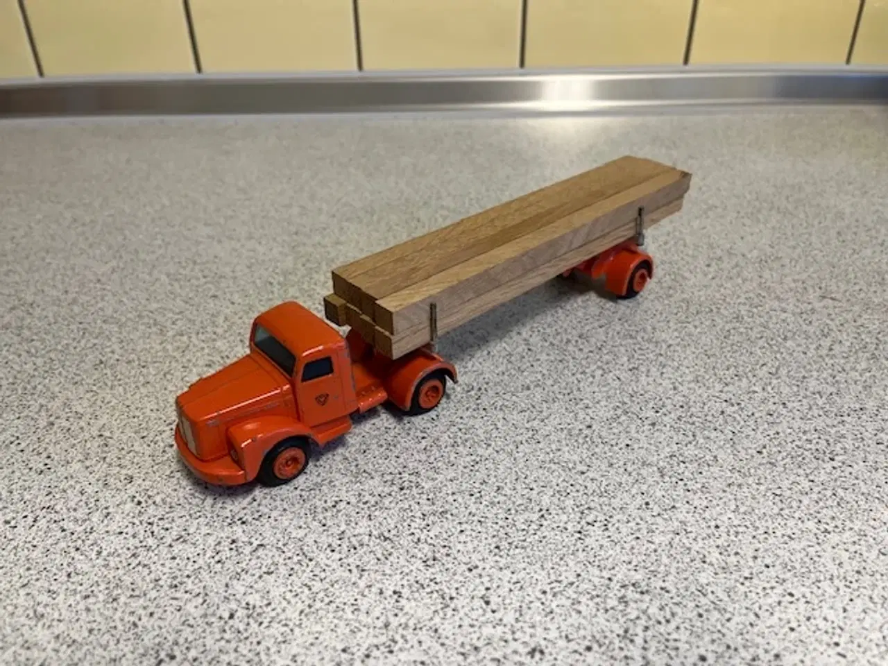 Billede 1 - Tekno Scania Vabis 75 tømmerbil