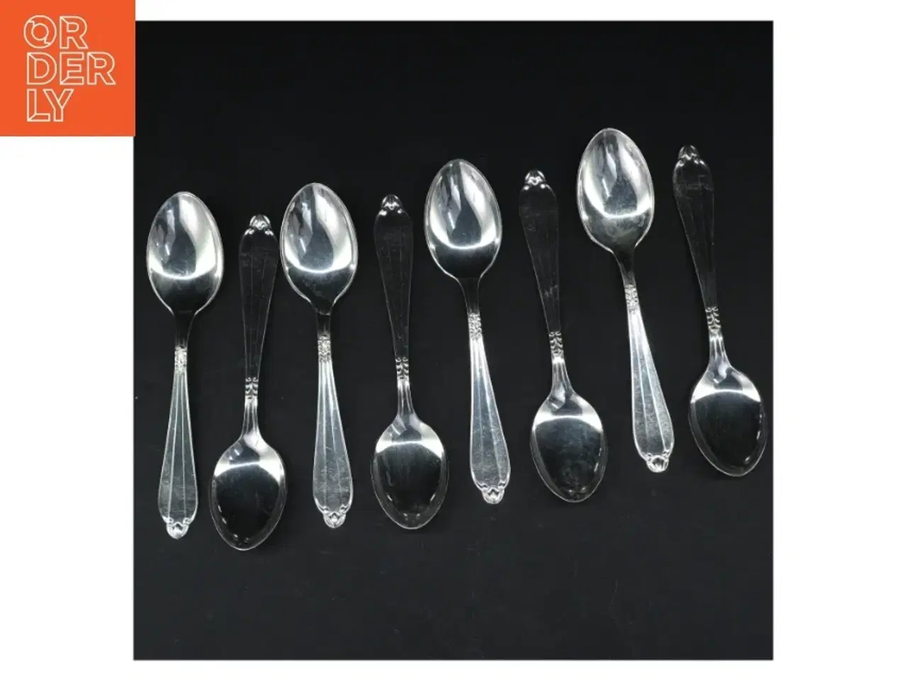 Billede 1 - 8 dessertskeer, 2-tårnet sølv (str. 18 cm)