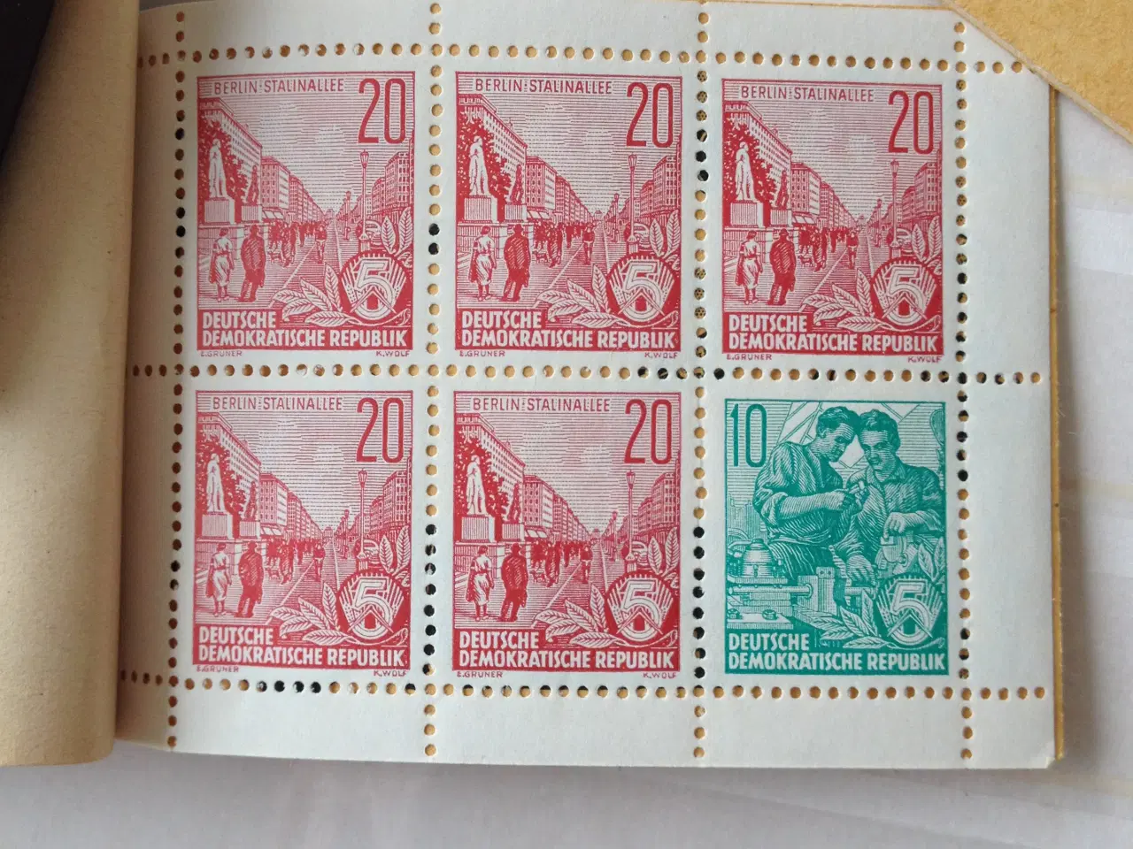 Billede 4 - DDR frimærkehæfter