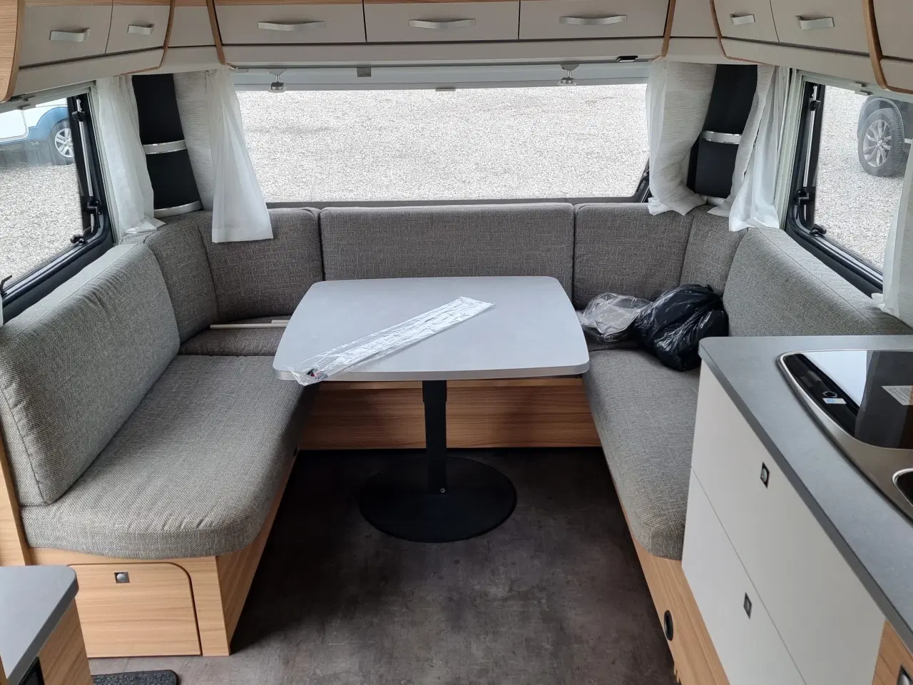 Billede 3 - Dethleffs Camper 730 FKR