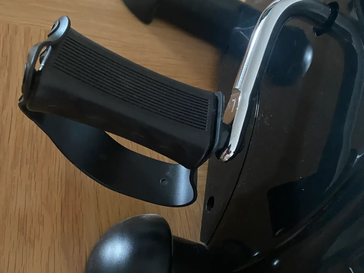 Billede 2 - Motionscykel (pedaltræner)