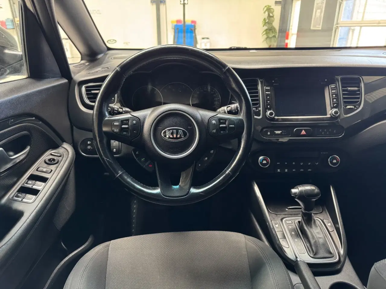 Billede 12 - Kia Carens 1,7 CRDi 141 Premium DCT 7prs