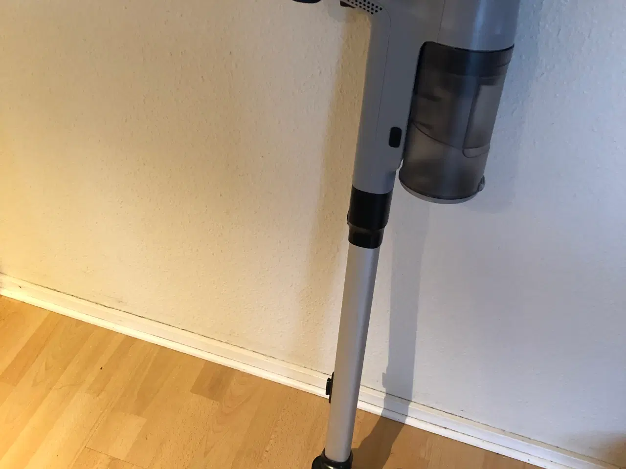 Billede 2 - Støvsuger (ledningsfri)