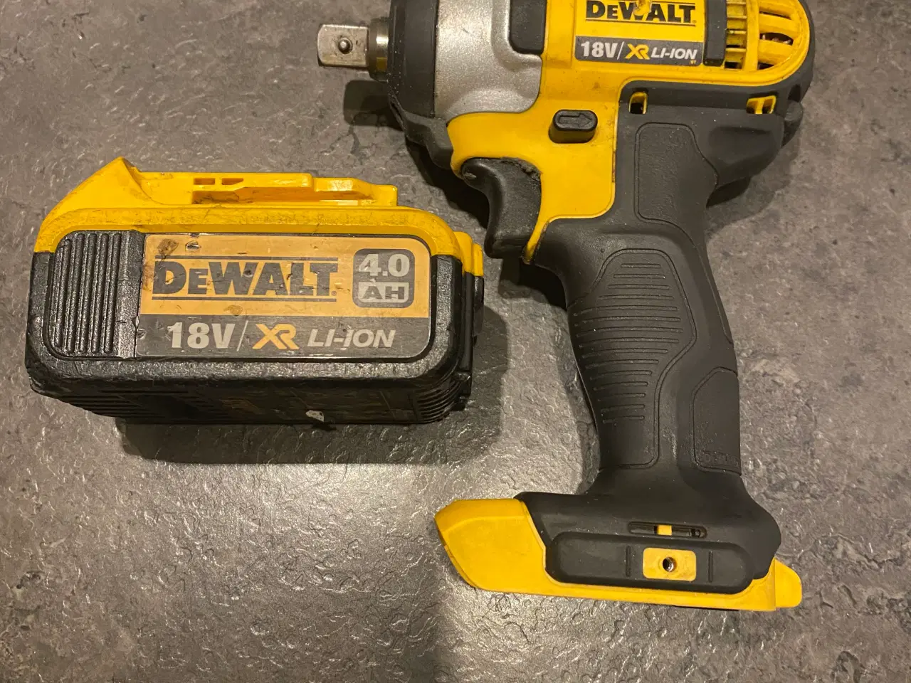 Billede 4 - Fin DeWalt slagnøgle sælges. 