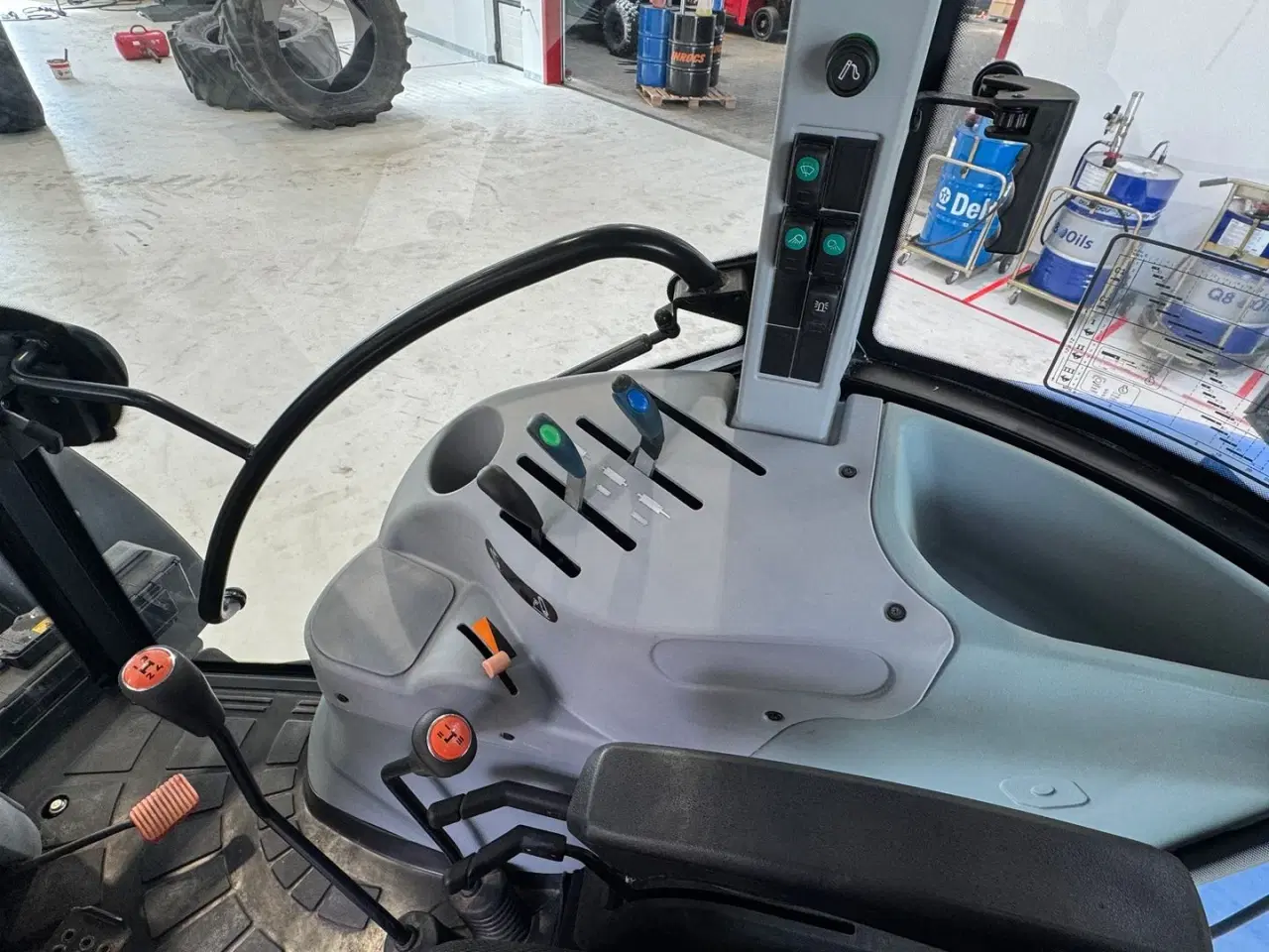 Billede 17 - New Holland TD5.85 KUN 150 TIMER OG AIRCON!