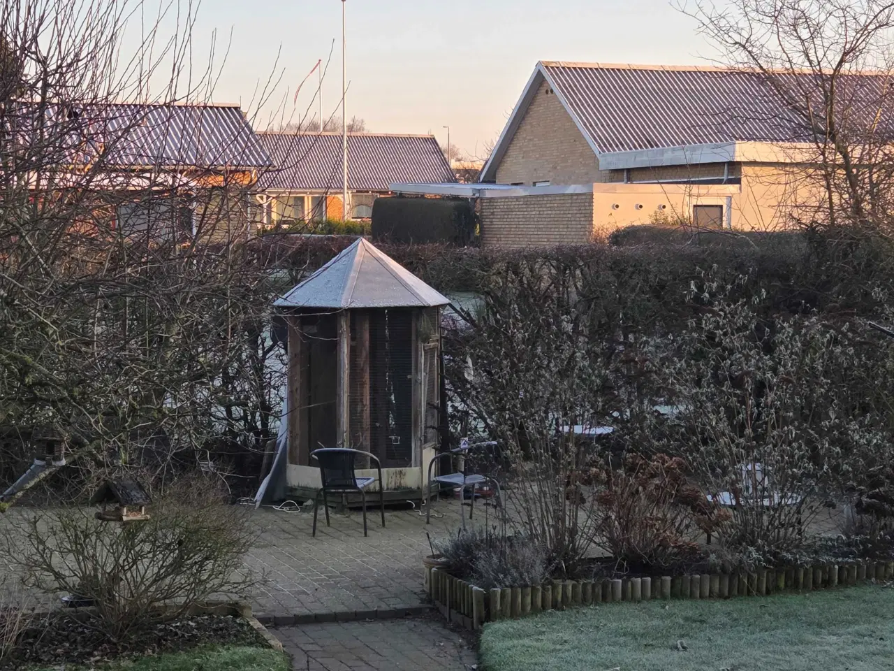 Billede 1 - Ældre voliere brugt til kanarier