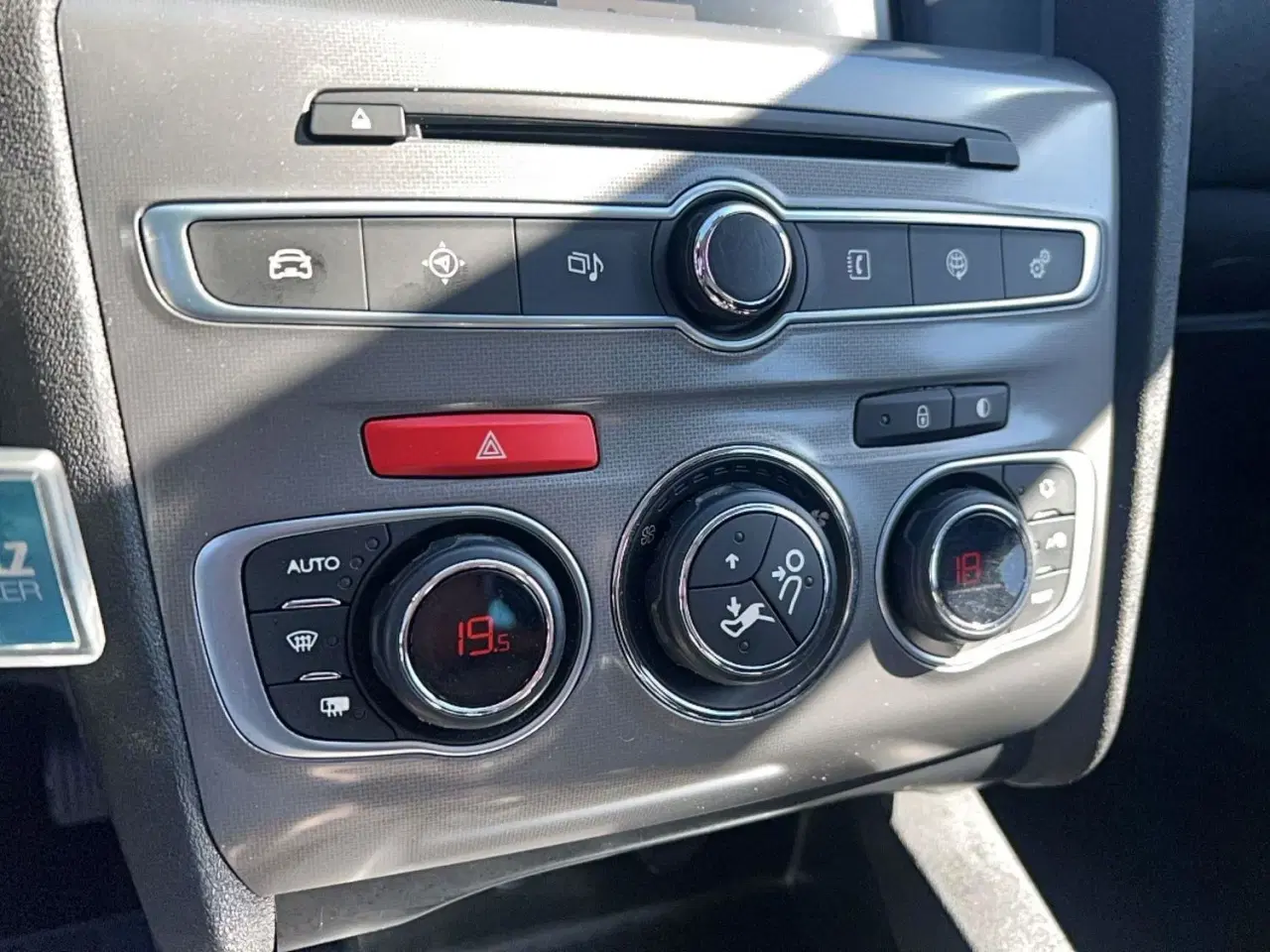 Billede 6 - Citroën C4 1,6 Blue HDi Attraction start/stop 100HK 5d