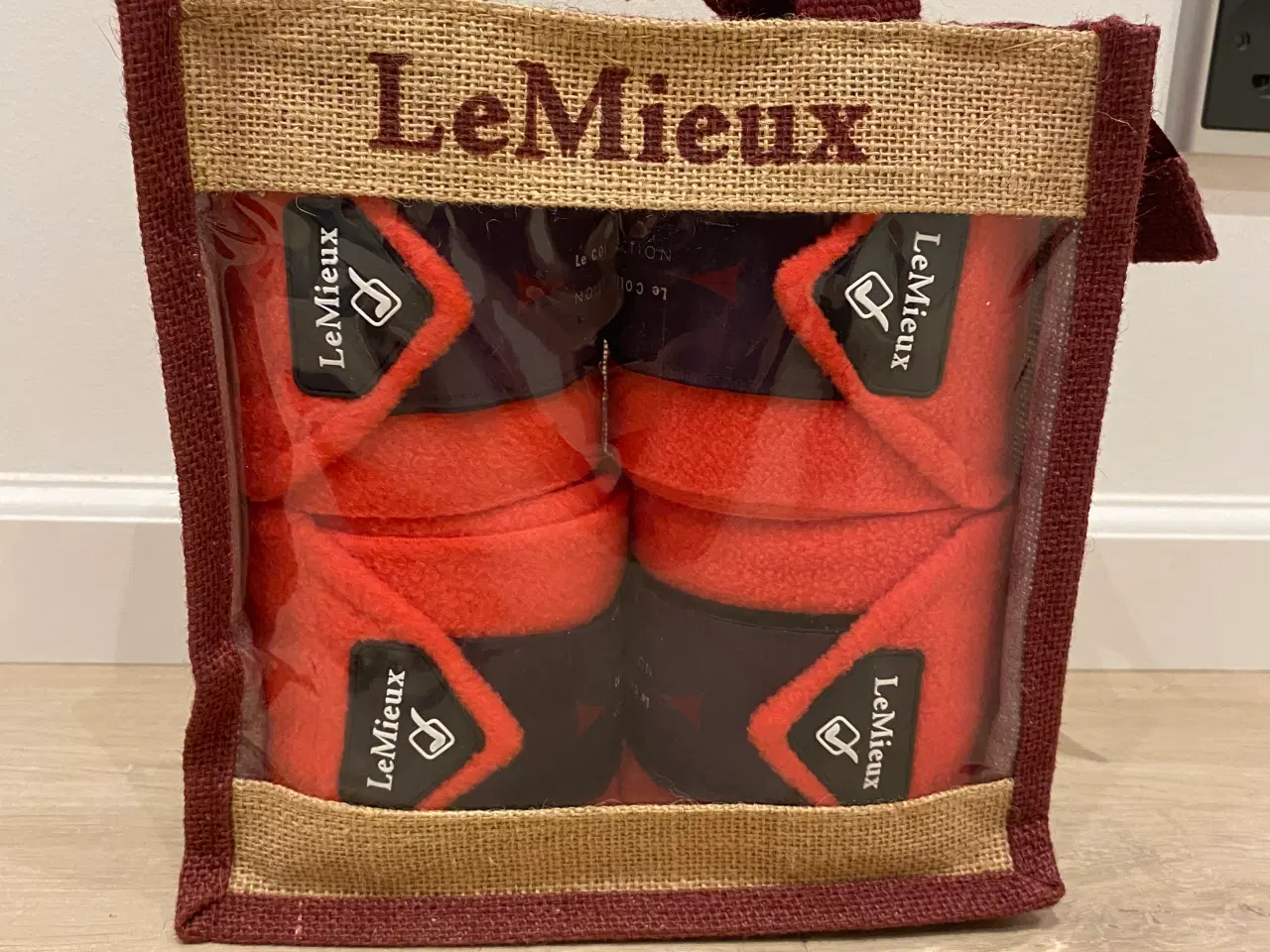 Billede 10 - Rideudstyr, trenser, underlag osv…..