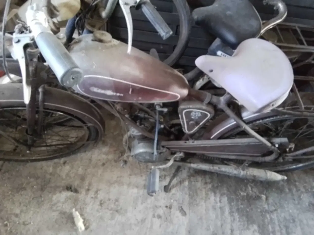 Billede 4 - Veteran Sco remington knallert