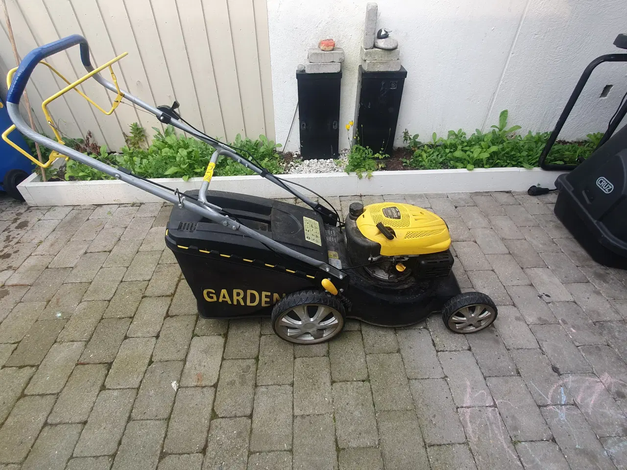 Billede 1 - plæneklipper 