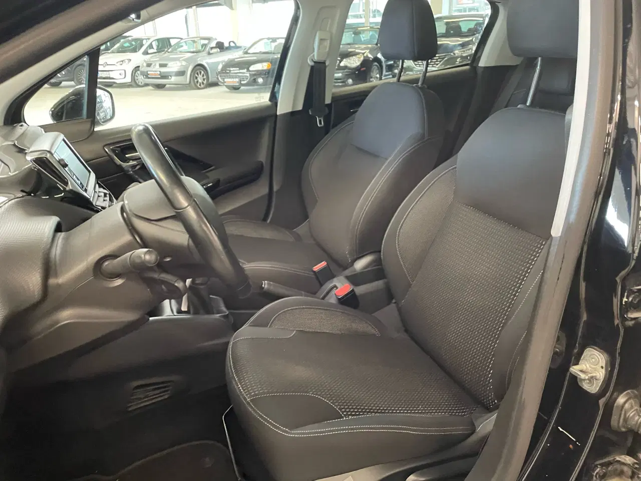 Billede 7 - Peugeot 208 1,5 BlueHDi Infinity 100HK 5d 6g