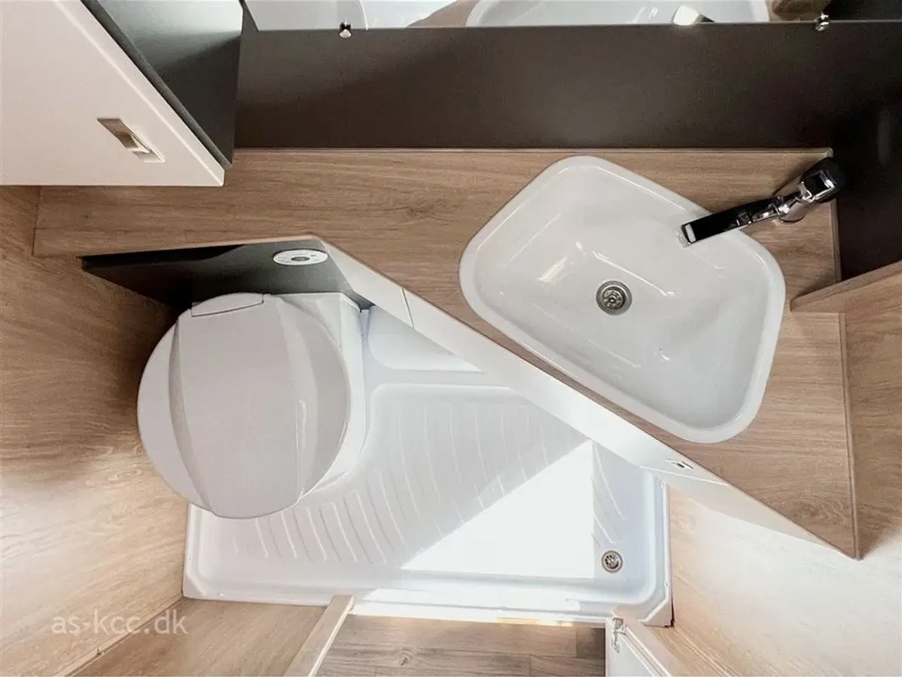 Billede 16 - 2025 - Knaus Sport 460 EU   Knaus Sport 460 EU - splinternyt interiør!