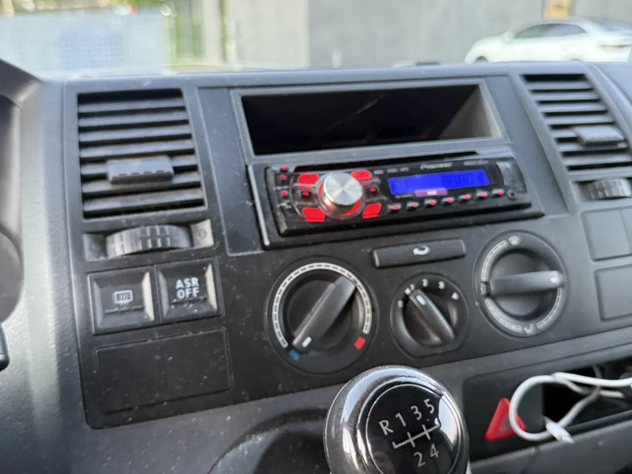Billede 11 - VW Transporter T5 1.9 TDI – Kun 107.000 km
