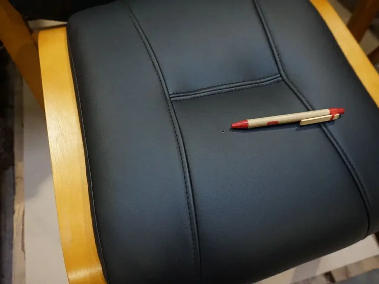 Billede 6 - Otium lænestol inkl. fodskammel - sort PU-læder