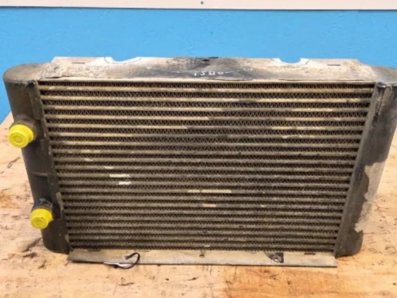 Billede 2 - New Holland 8970 Oliekøler 86501247