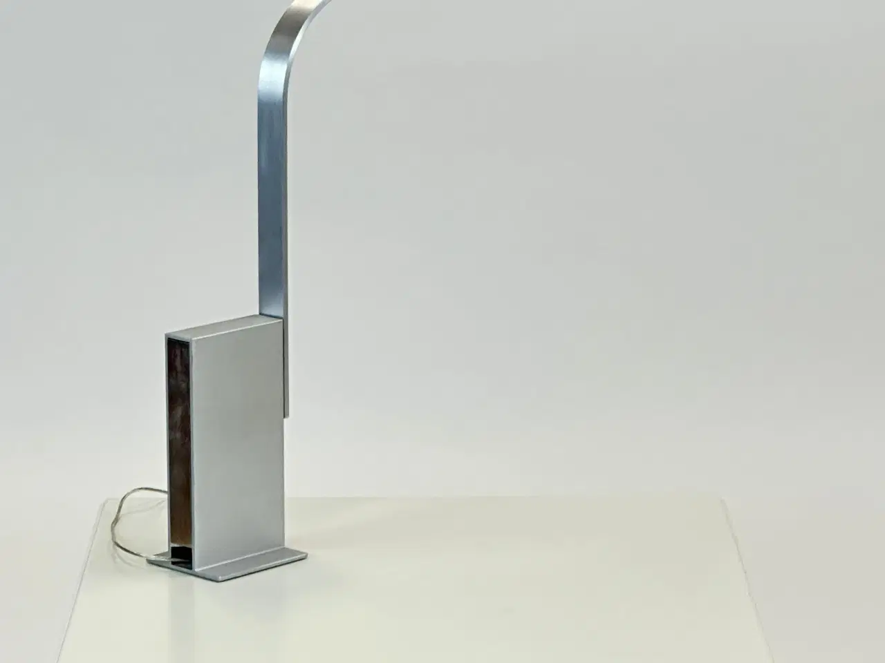 Billede 4 - Pablo Designs | LIM Bordlampe