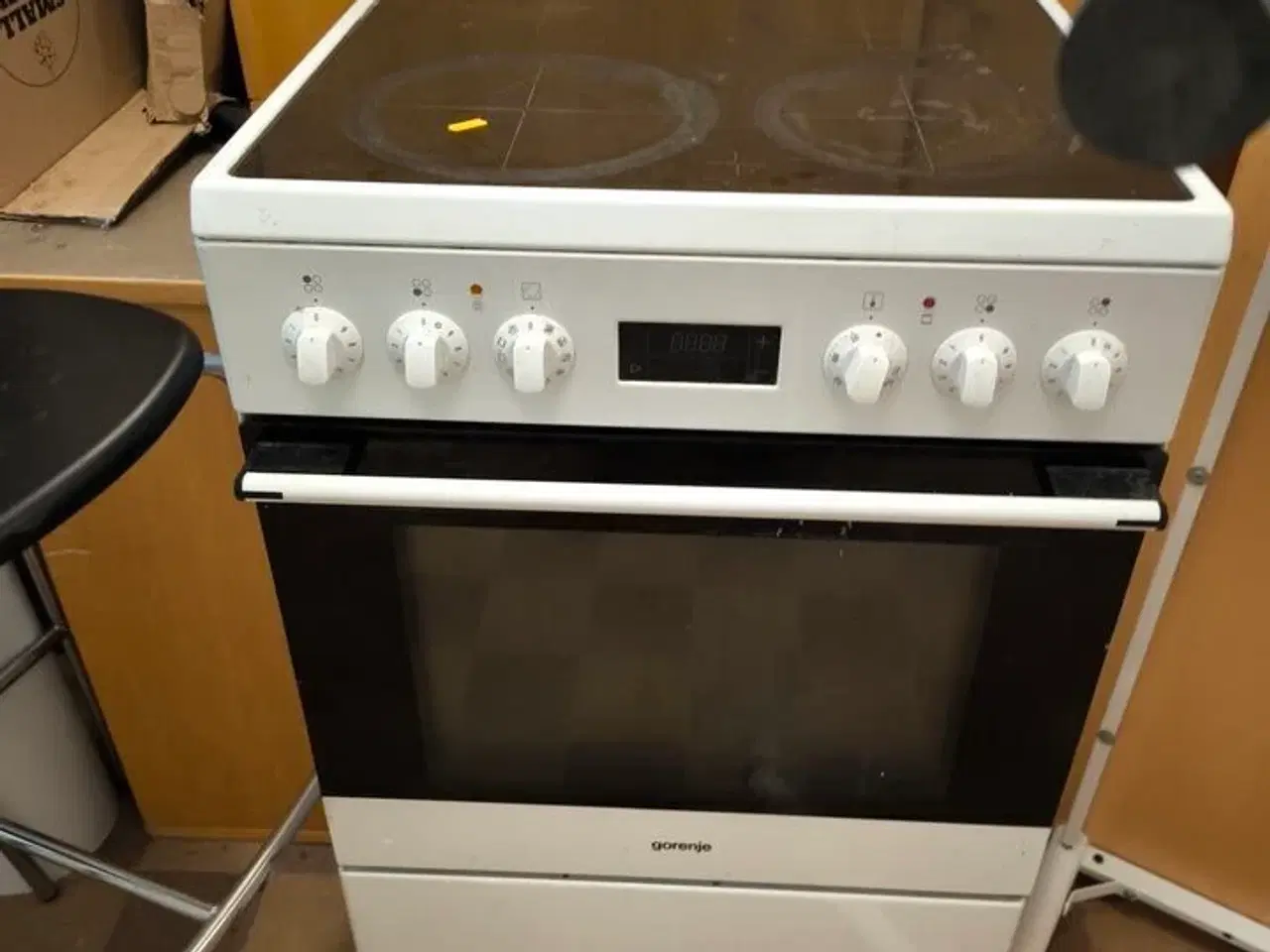 Billede 6 - Diverse borde, stole m.v.