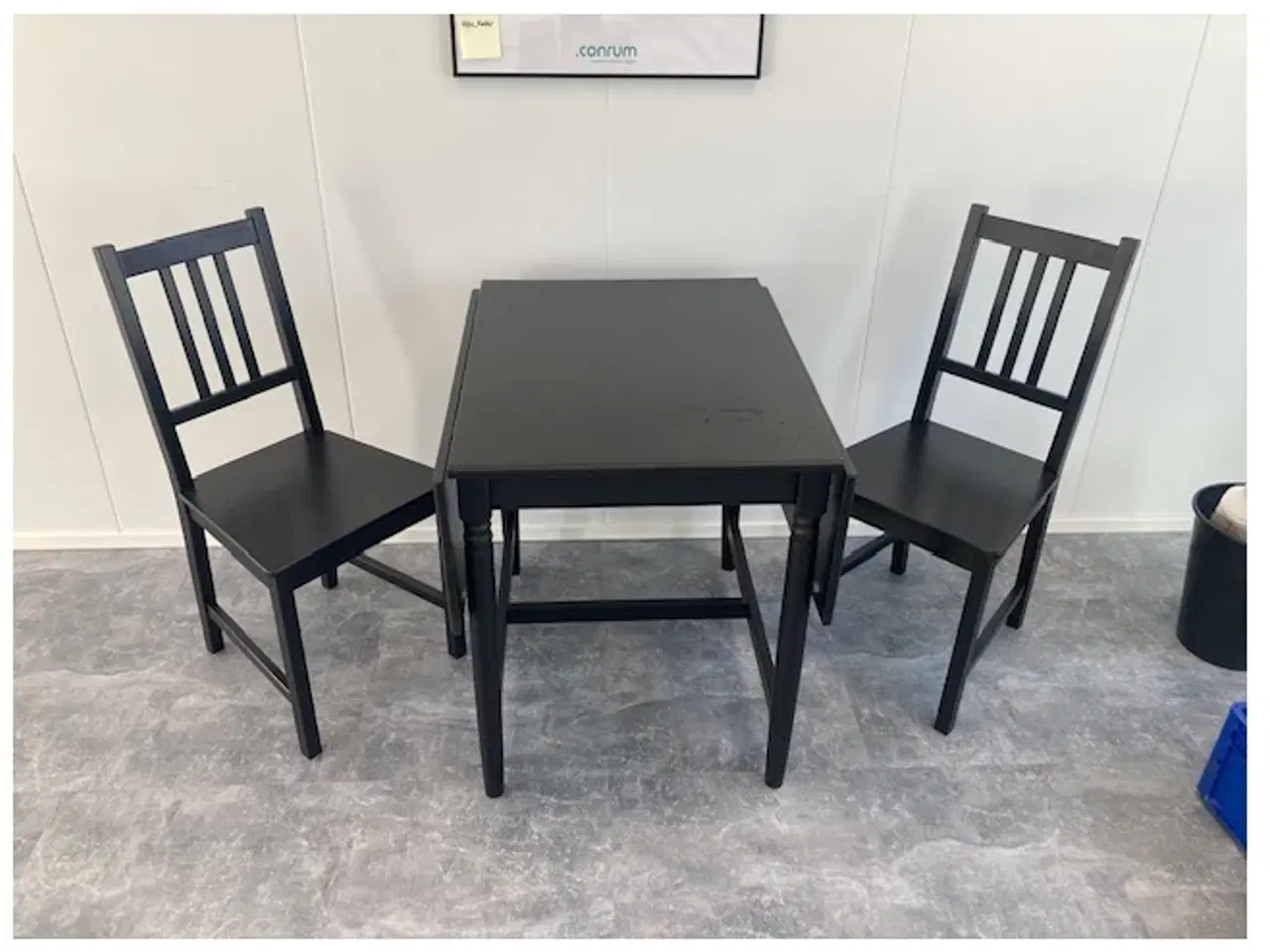 Billede 2 - Bord og 2 stole