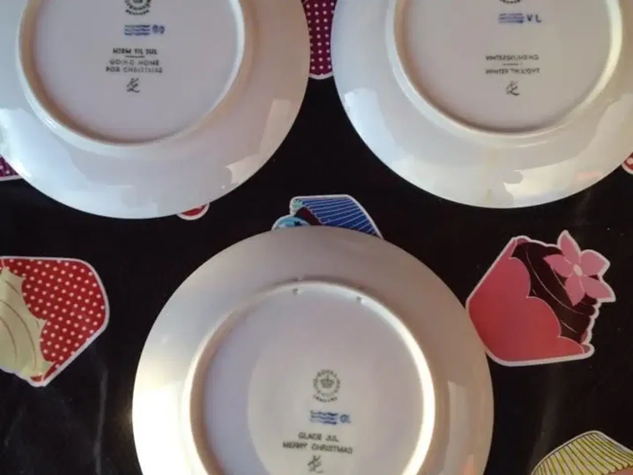 Billede 2 - Juleplatter 3 stk..