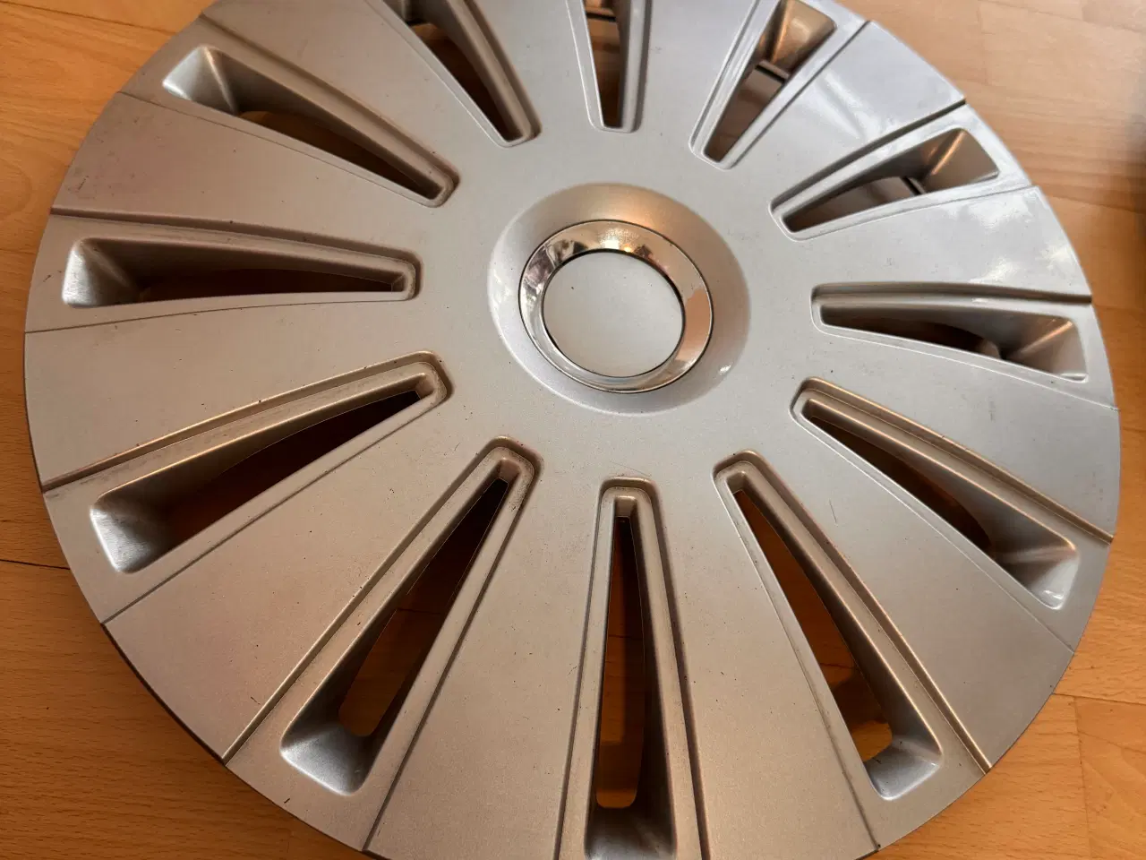 Billede 4 - 🔥 Opgrader dit look med nye alufælge! 🔥