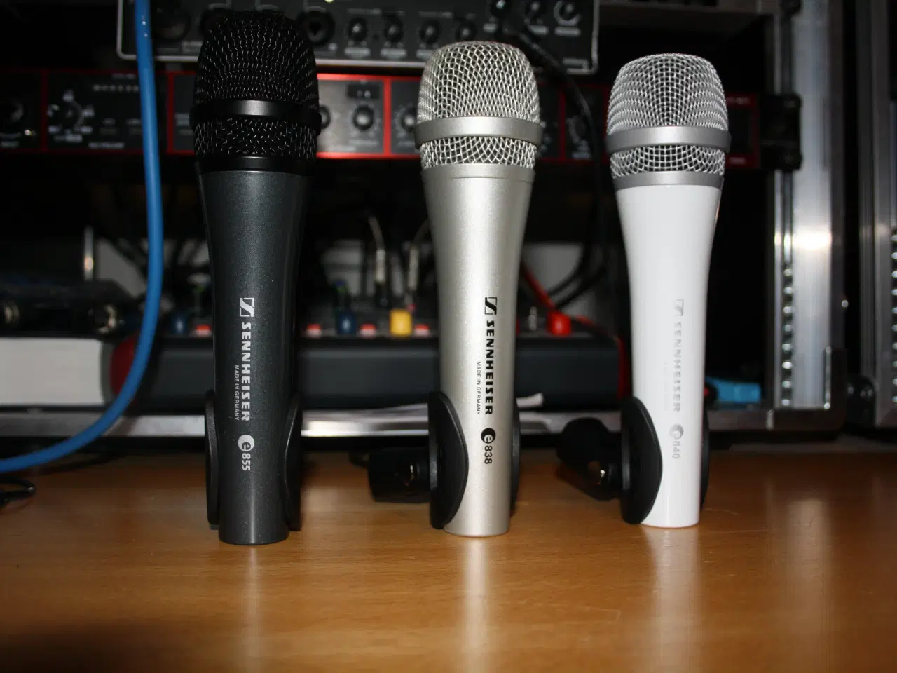 Billede 1 - Vokal Mikrofon Sennheiser E 840  I hvid farve